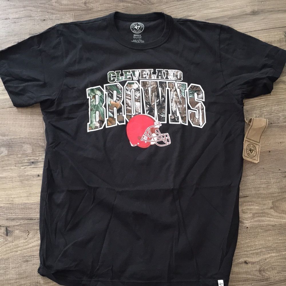 New Cleveland Browns Rare Camo Helmet Logo shirt